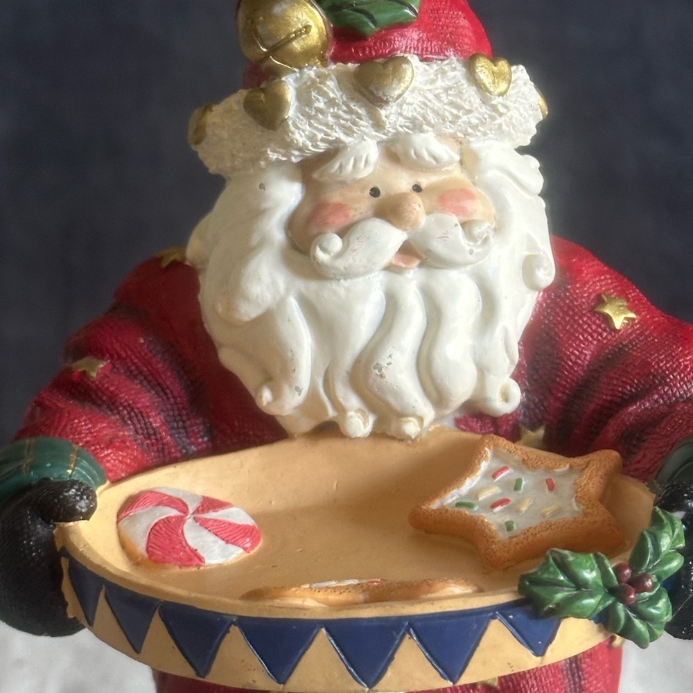 SANTA CLAUS HOLDING A PLATE WITH CHRISTMAS COOKIES - Picture 6 of 9